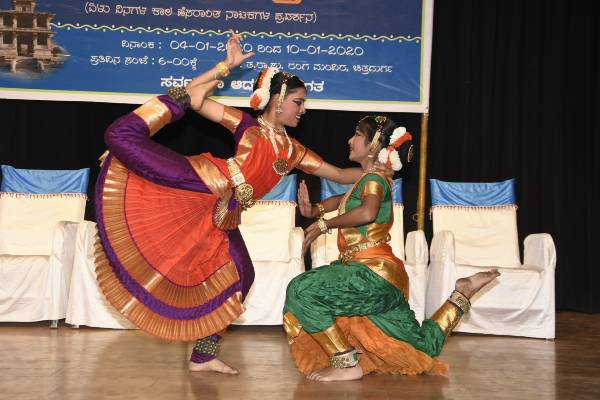 ಚಿತ್ರದುರ್ಗದಲ್ಲಿ ನಾಟಕ ಸಪ್ತಾಹ