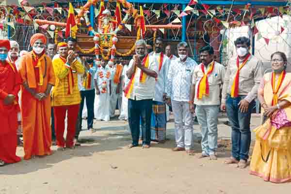 ಅನ್ನ ನೀಡುವ ಅಕ್ಷಯ ಪಾತ್ರೆ ಕನ್ನಡ ಭಾಷೆ