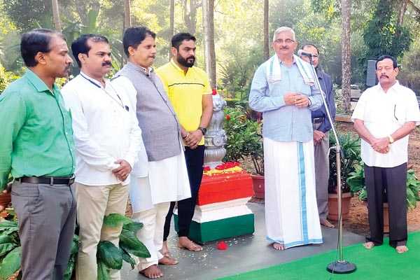 ಆತ್ಮನಿರ್ಭರವೆನ್ನುವುದು ದೇಶದ ಆ ತ್ಮ